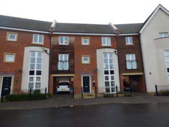 4 bedroom Terraced f...